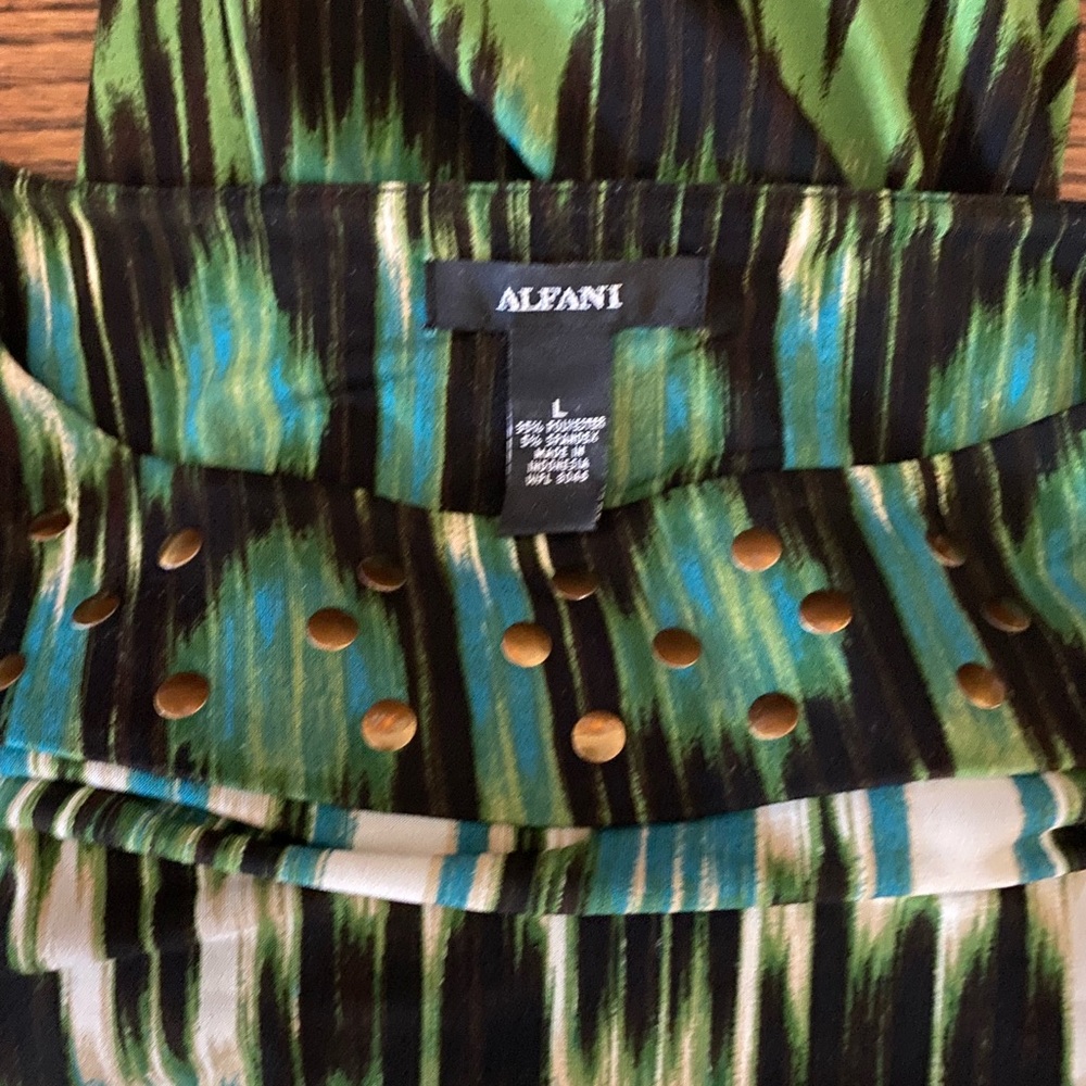 Large Alfani Multi-colored dress or top with tights. - Picture 3 of 3